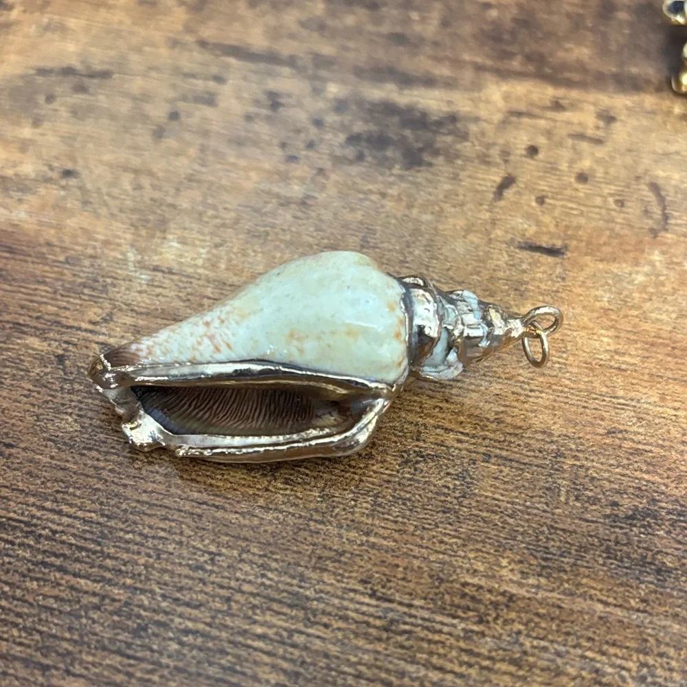 Unique Shell and Swirl Pendants - Picture 3 of 3